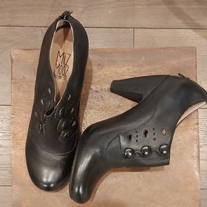 Miz Mooz  Sylvia shoes